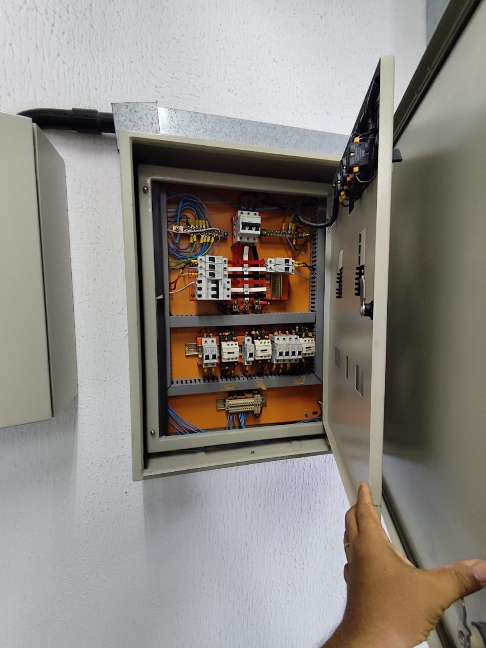 Serviço de engenharia elétrica 3