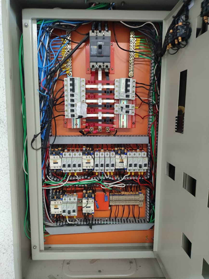Serviço de engenharia elétrica 5